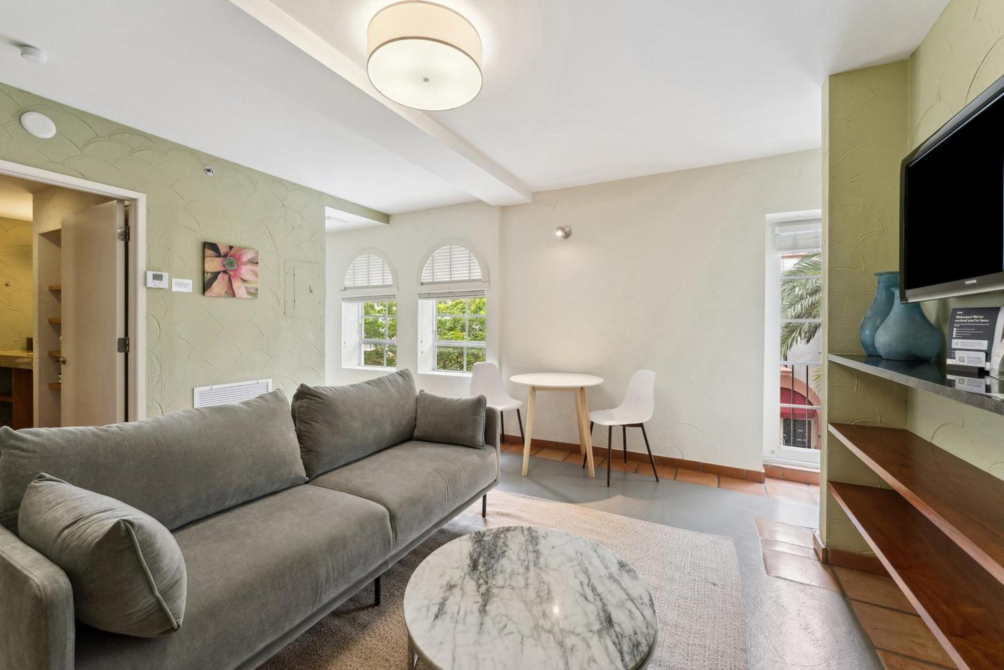 Kasa El Paseo Miami Beach Zewnętrze zdjęcie